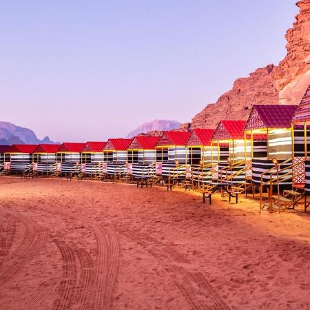 Rainbow Camp Otel Ram Vadisi Dış mekan fotoğraf